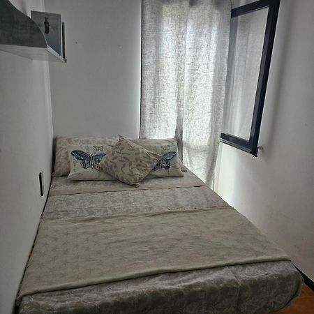 Dormitorio Standar Cerca De La Playa Gerona Exterior foto